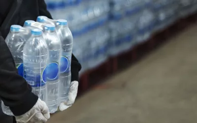 Nanoplastics: bottled water massively polluted